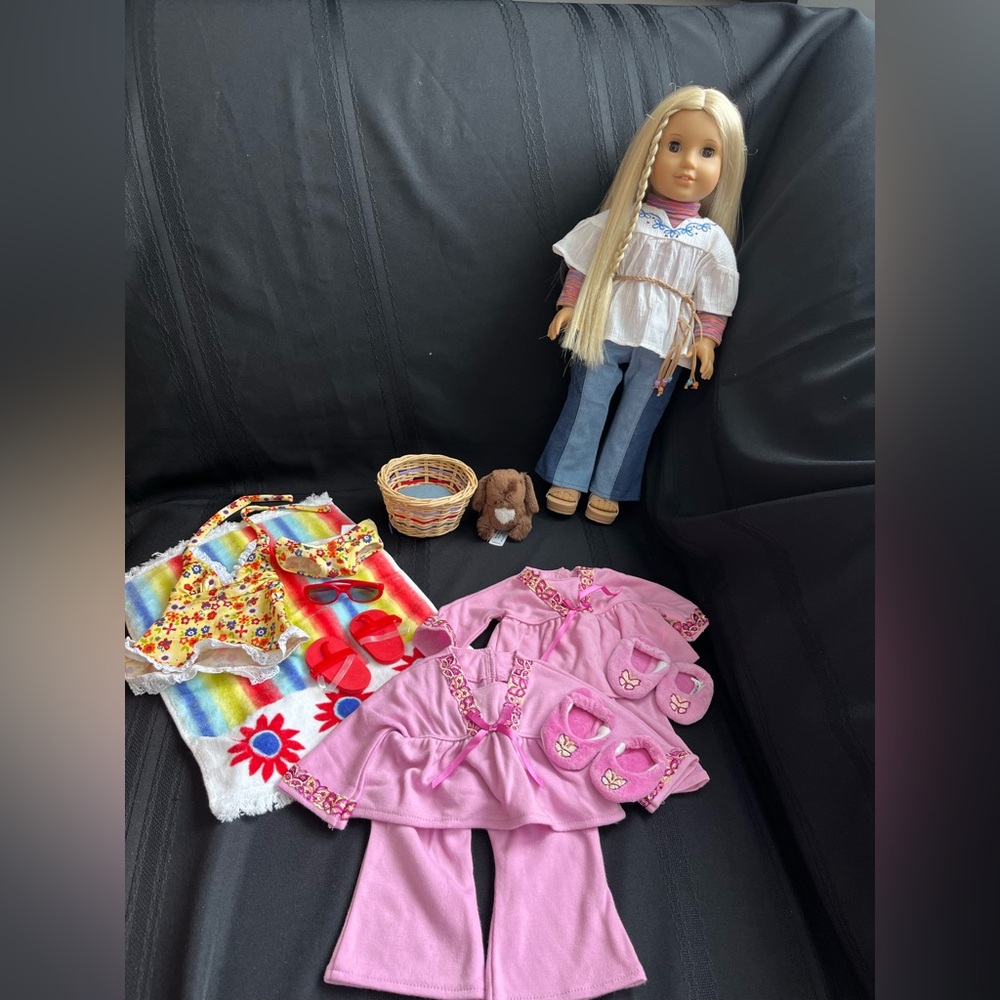 Julie Albright - American Girl Doll with Accessories